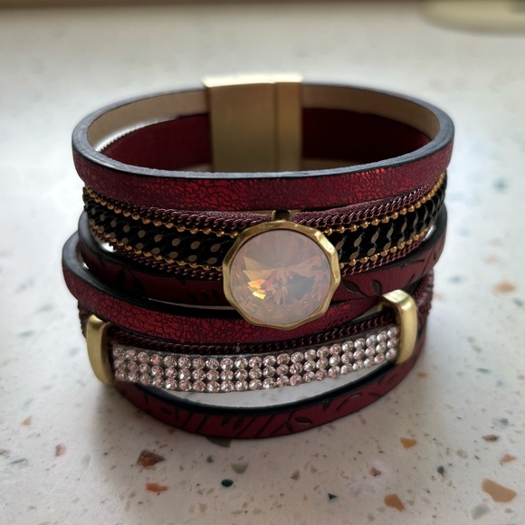 Red Multi Layered Wrap‎ Crystal Cuff Bracelet - Picture 4 of 13